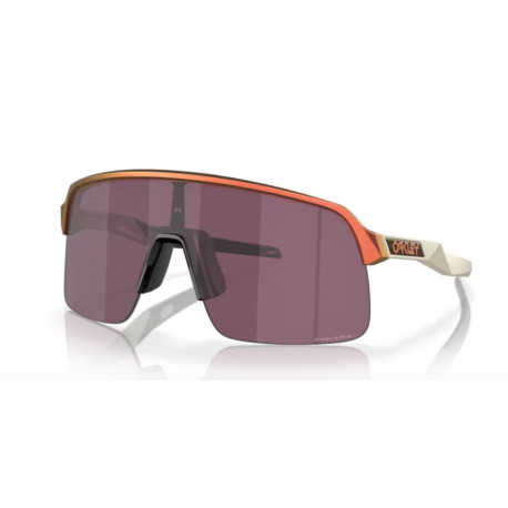 OKULARY OAKLEY® OO9463-58 SUTRO LITE MATTE RED COLORSHIFT/PRIZM ROAD BLACK